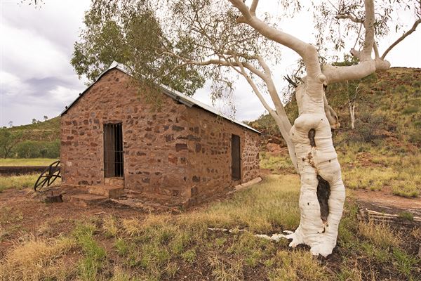 Barrow Creek Telegraph Station