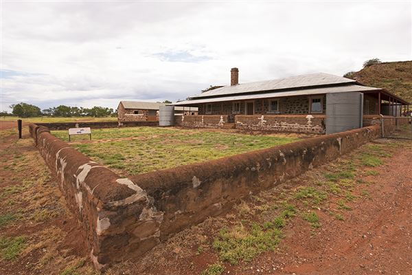 Barrow Creek Telegraph Station