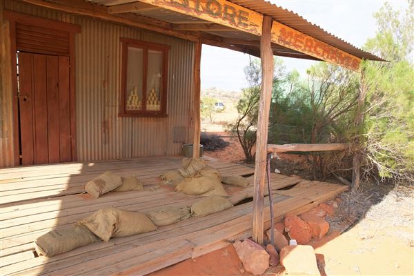 Ooraminna Homestead - Junction Hotel (2/5/2019 - Credits: Chris Tangey)